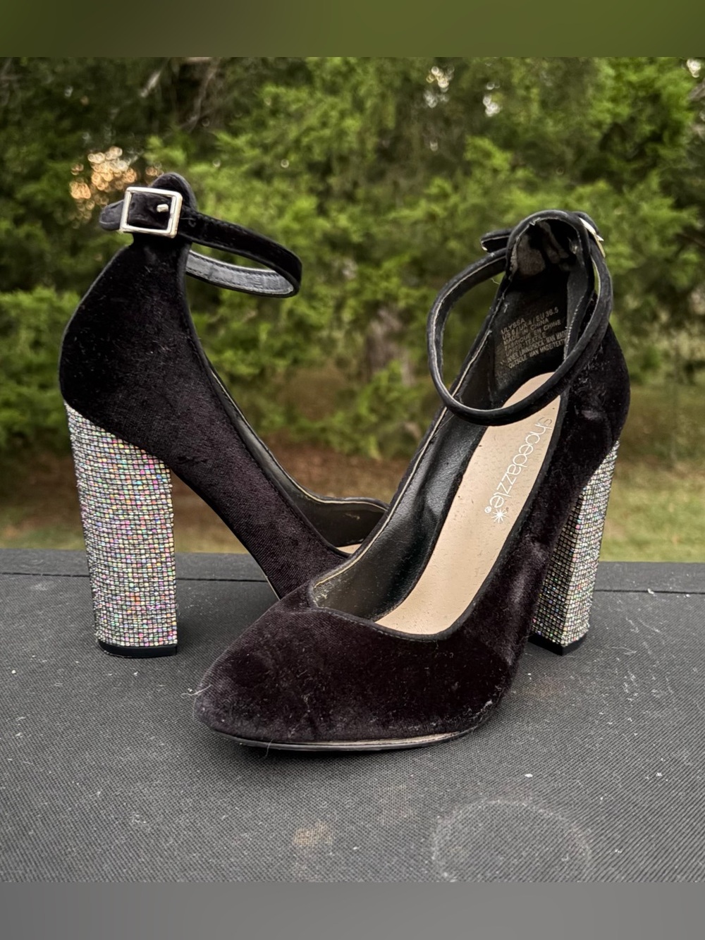 Shoedazzle Black Velvet Ulyssa Rhinestone Ankle Strap Block Heels Size 6